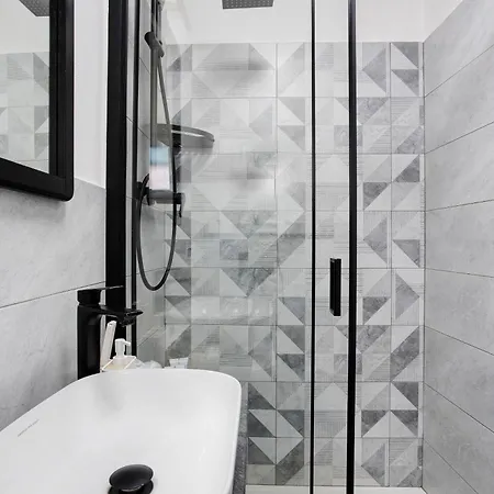 ゲストハウス Ca Du Grifun 2 3*